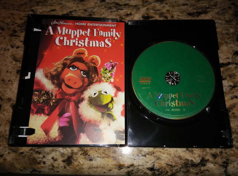 A Muppet Family Christmas (Bilingual)