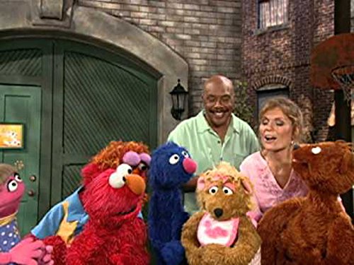 Sesame Street: Elmo&