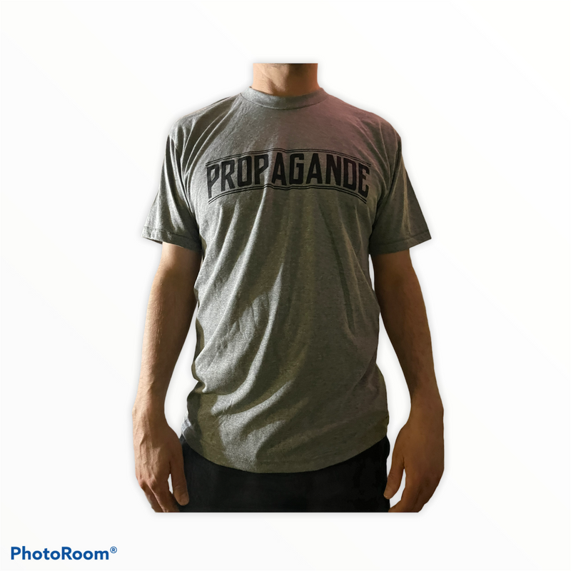 T-Shirt Propagande / Gris Pâle